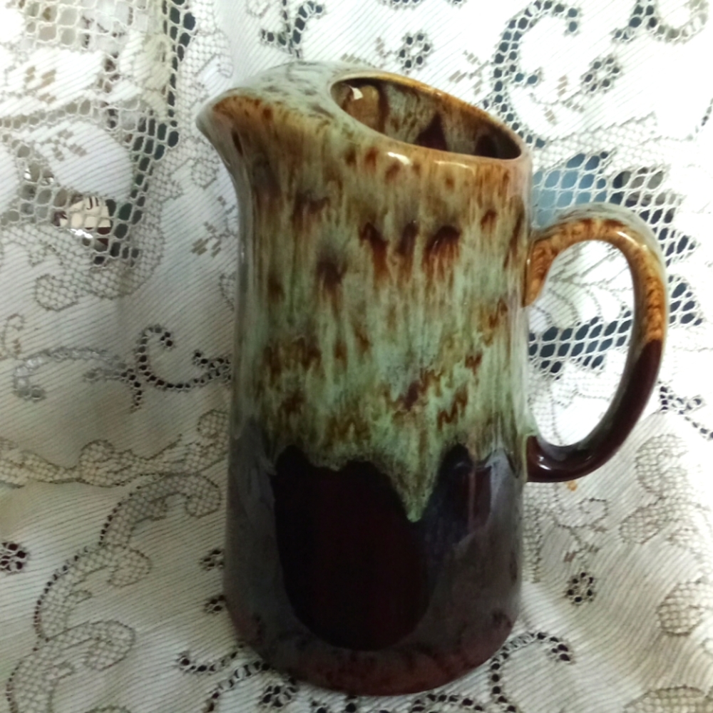 Carefree ironstone drip design pottery